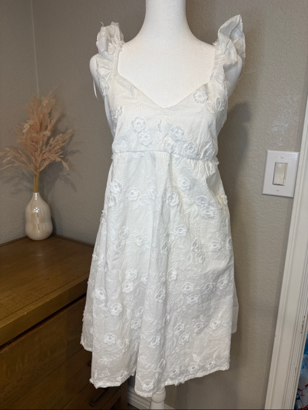 Steve Madden White Floral Eyelet Ruffle Strap Mini Dress